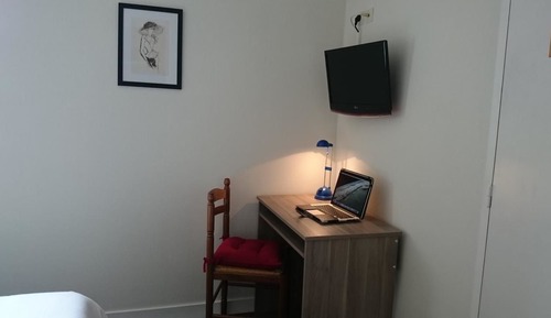 Habitación con 2 camas individuales