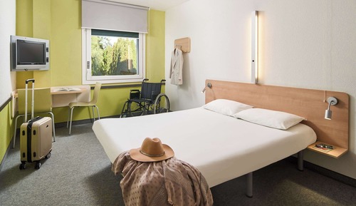 Habitación estándar, 1 cama doble, accesible para personas con discapacidad