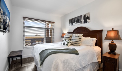 Apartamento superior, 1 cama de matrimonio grande con sofá cama, chimenea