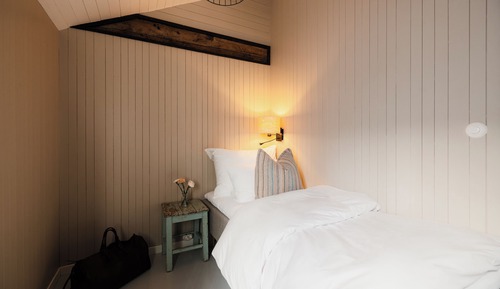 Village - Cabin Suite Plus