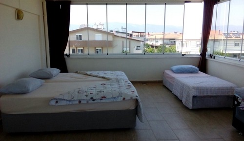 Apartamento familiar, 1 habitación, vistas al jardín