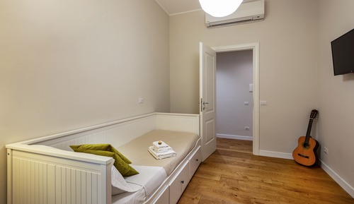 Habitación individual básica, baño privado (external)
