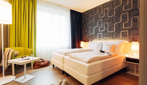 Habitación estándar con 1 cama doble o 2 individuales