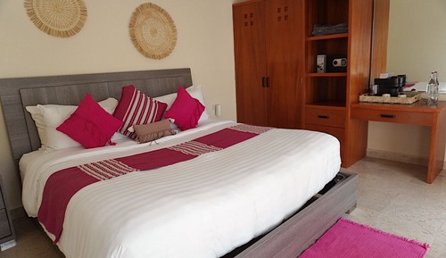 Habitación superior, 1 cama de matrimonio grande, no fumadores