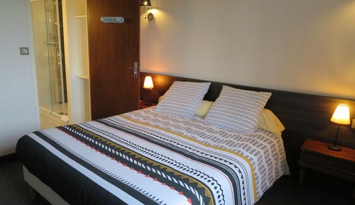 Habitación estándar doble, baño privado