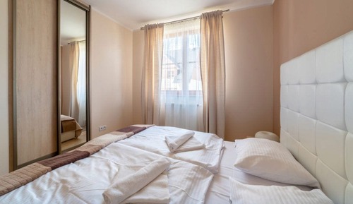Apartamento (Myśliwska 28/1)