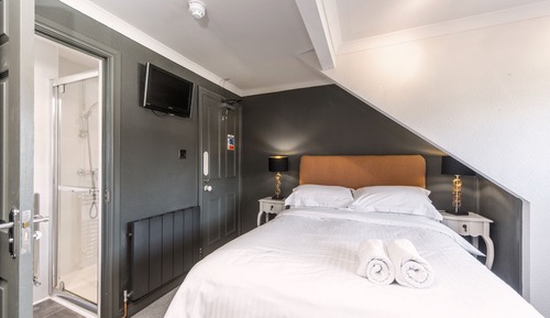 Habitación doble, baño privado (North Room)