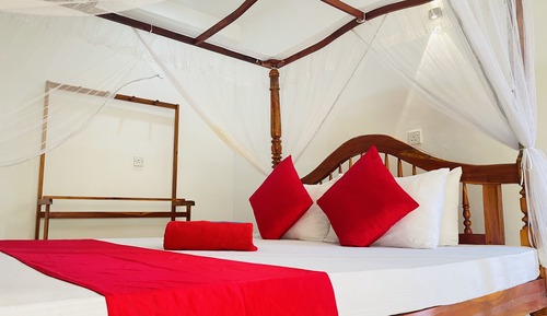 Habitación de lujo, 1 cama de matrimonio grande, vistas al jardín