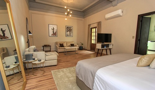 Presidential Suite, 1 King Bed with Sofa bed, Jetted Tub (Brunia)