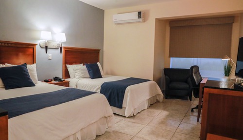 Habitación Business, 2 camas de matrimonio, no fumadores