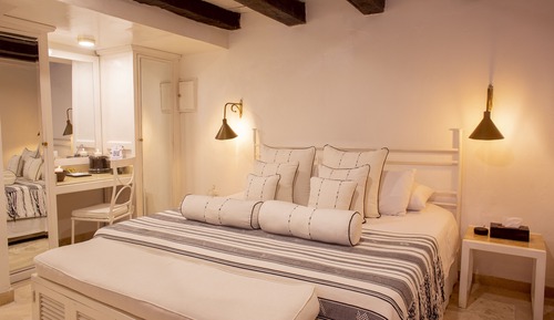Suite, balcón