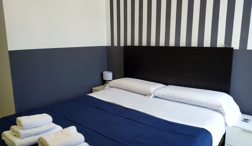 Habitación doble, 1 cama doble, vistas a la ciudad