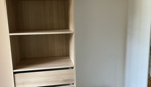 Habitación con 2 camas individuales, balcón