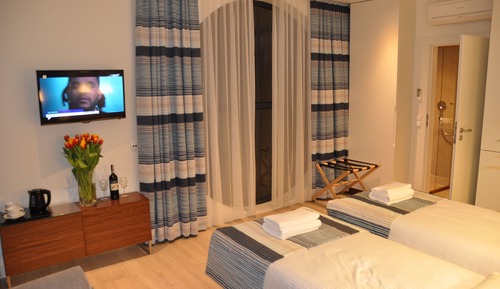 Habitación Confort doble, 2 camas individuales, vistas parciales al lago