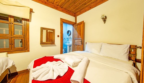 Habitación familiar, no fumadores, vistas al jardín