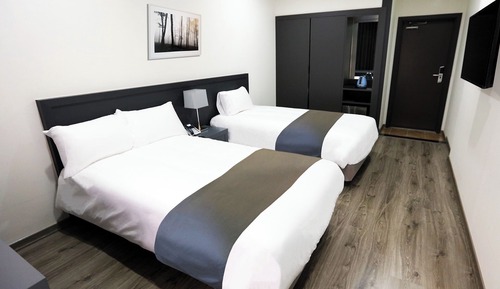 Habitación triple (Hotel Type)