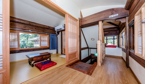 Donggung 2 (Annex Building 2F)