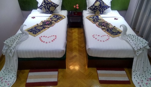 Habitación con 2 camas individuales