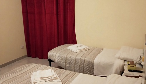Standard Twin Room, 2 Twin Beds, Private Bathroom, Garden View