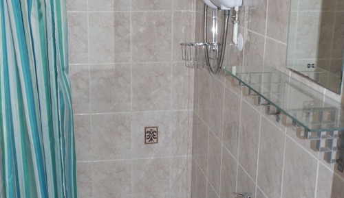 Estudio de lujo, baño privado (Studio 6)