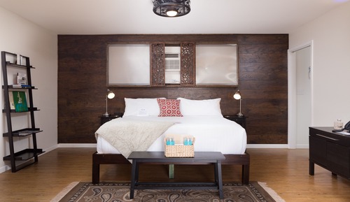 Habitación Signature, 1 cama de matrimonio grande con sofá cama, vistas al patio (10)