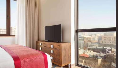Suite familiar (1 King Bed, 1 Single Bed)