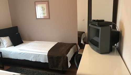 Habitación estándar con 2 camas individuales, baño privado