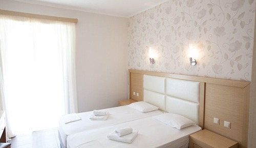 Habitación familiar, varias camas