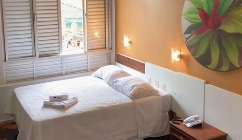 Habitación triple Deluxe, varias camas, vistas al río