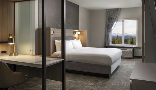 Suite, 1 cama de matrimonio grande, no fumadores, vistas a la montaña