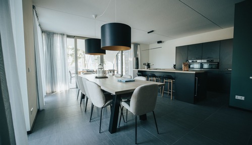 Luxury Bungalow (8 persons)