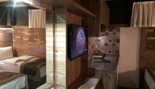 Habitación Deluxe con 1 cama doble o 2 individuales