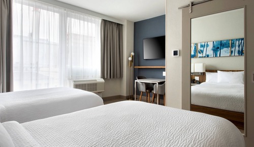 Suite estudio, 2 camas de matrimonio