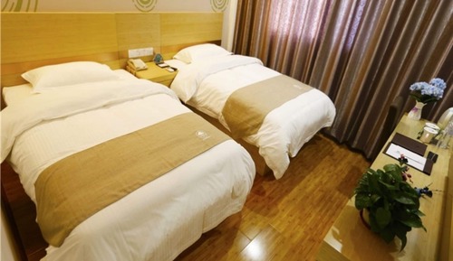 Habitación Confort con 2 camas individuales