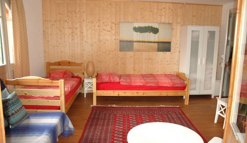 Habitación, varias camas, baño compartido (6 Person)