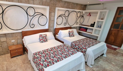 Habitación cuádruple exclusiva, 2 camas de matrimonio, vistas al jardín