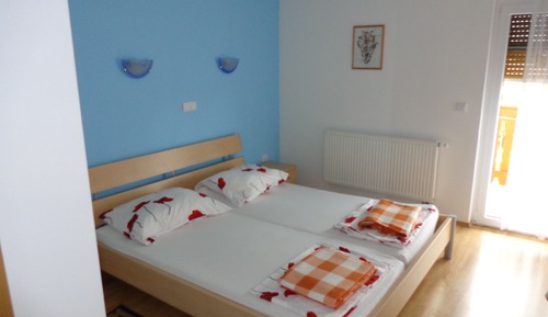 Habitación, balcón