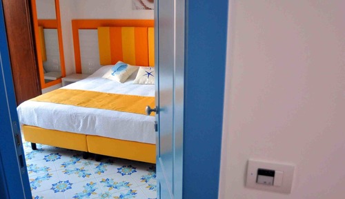 Habitación superior con 1 cama doble o 2 individuales, 1 cama de matrimonio