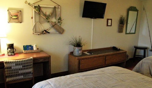 Habitación cuádruple estándar, baño privado (Queen Double)