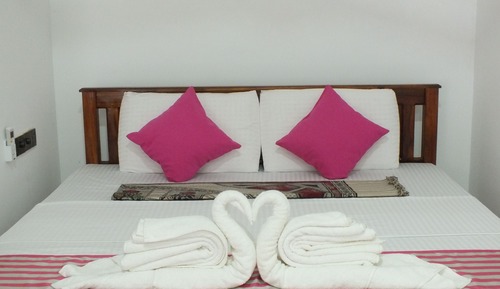 Luxury Triple Room, 1 Bedroom, Non Smoking, Mountain View