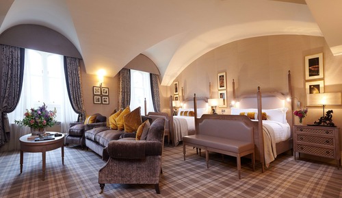 Habitación (Stateroom)
