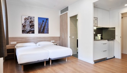 Habitación City con 1 cama doble o 2 individuales, 1 cama doble, no fumadores, vistas a la ciudad