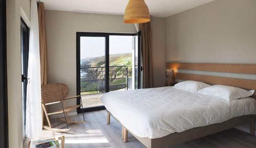 Habitación clásica con 1 cama doble o 2 individuales, no fumadores, vistas al mar