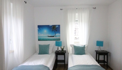 Habitación básica con 2 camas individuales, 1 habitación, no fumadores, vistas a la montaña