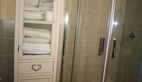 Apartamento clásico, varias camas