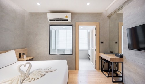 Superior King Room