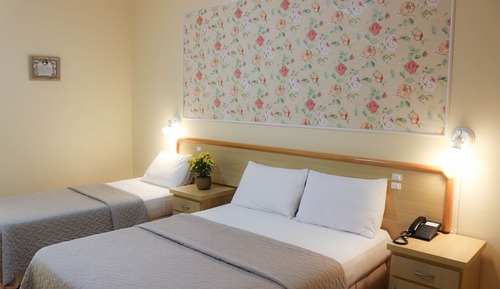 Habitación familiar, varias camas