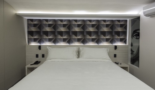 Habitación superior, 1 cama de matrimonio grande, no fumadores