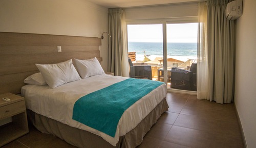 Apartamento superior, 1 cama de matrimonio, terraza, vistas a la playa (4 people)