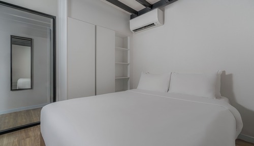 Suite Deluxe, varias camas, no fumadores, junto a la piscina (Living Room)